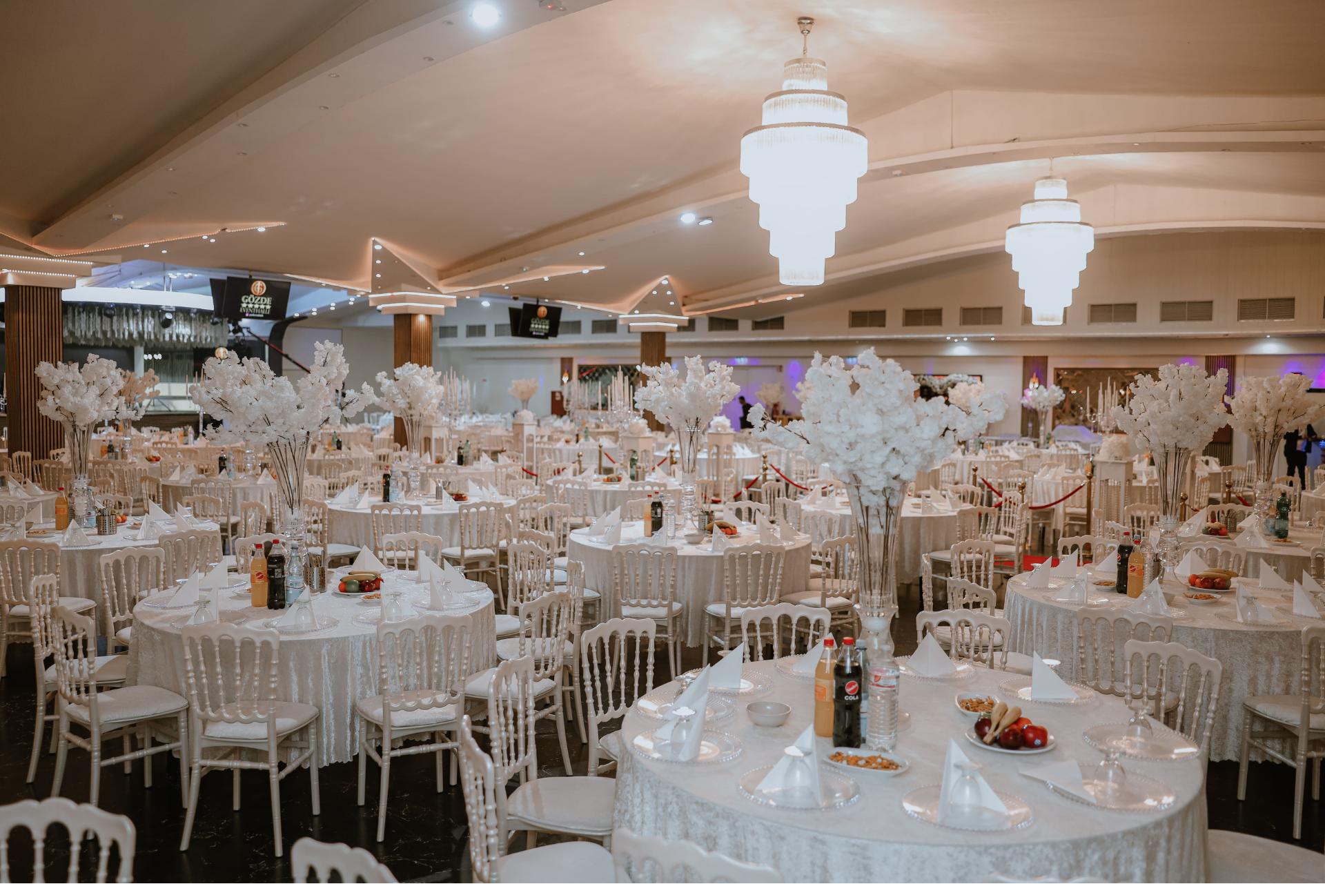 Weeding (200 x 50 px) (181 x 205 px) (380 x 294 px) (552 x 351 px) (553 x 340 px) (361 x 205 px) (181 x 205 px) (1000 x 1211 px) (1000 x 1386 px) (1920 x 1281 px)