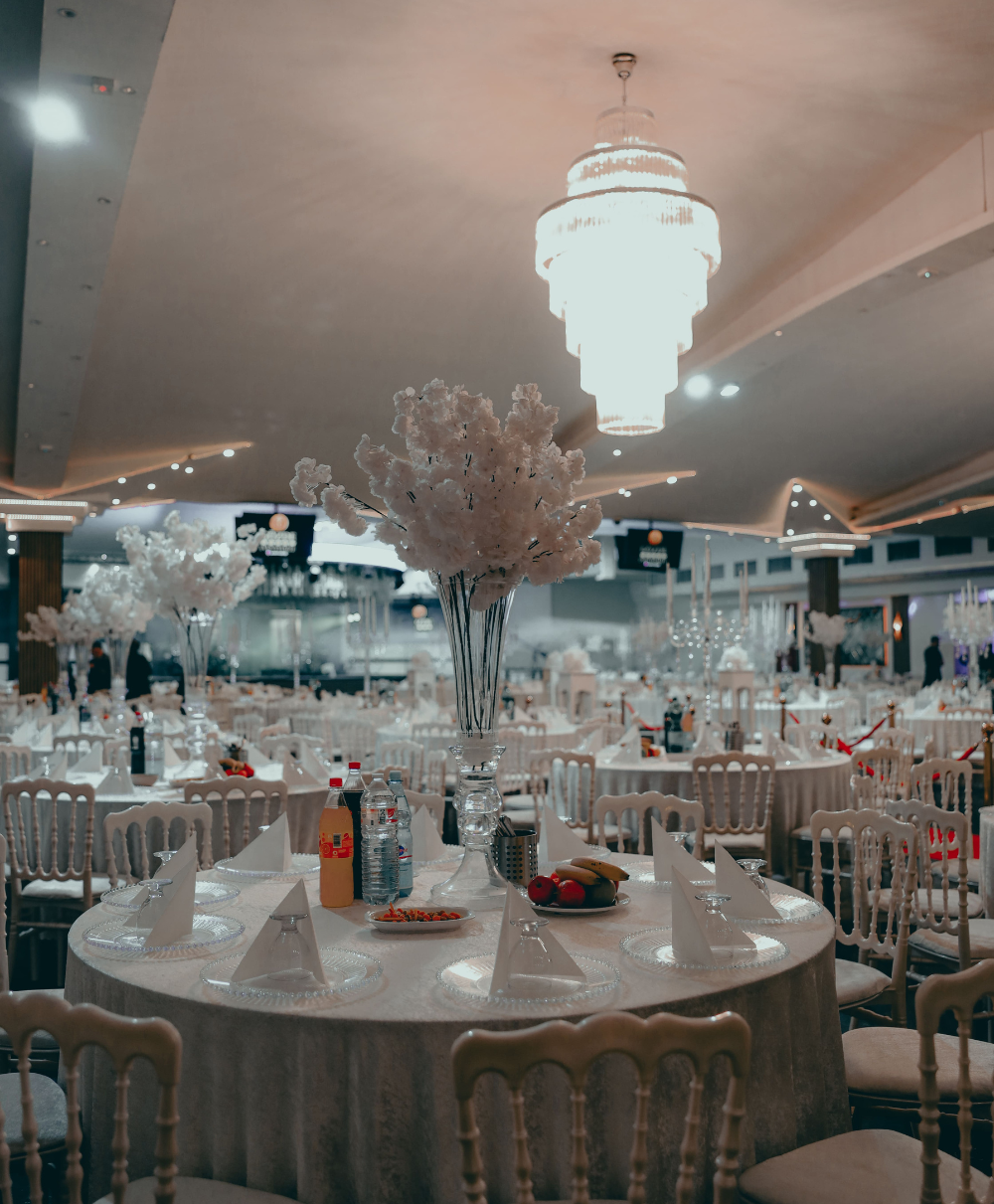 Weeding (200 x 50 px) (181 x 205 px) (380 x 294 px) (552 x 351 px) (553 x 340 px) (361 x 205 px) (181 x 205 px) (1000 x 1211 px)