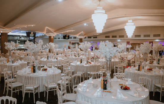 Weeding (200 x 50 px) (181 x 205 px) (380 x 294 px) (552 x 351 px)